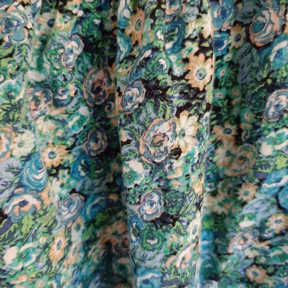 One World top - Picture 8 of 8